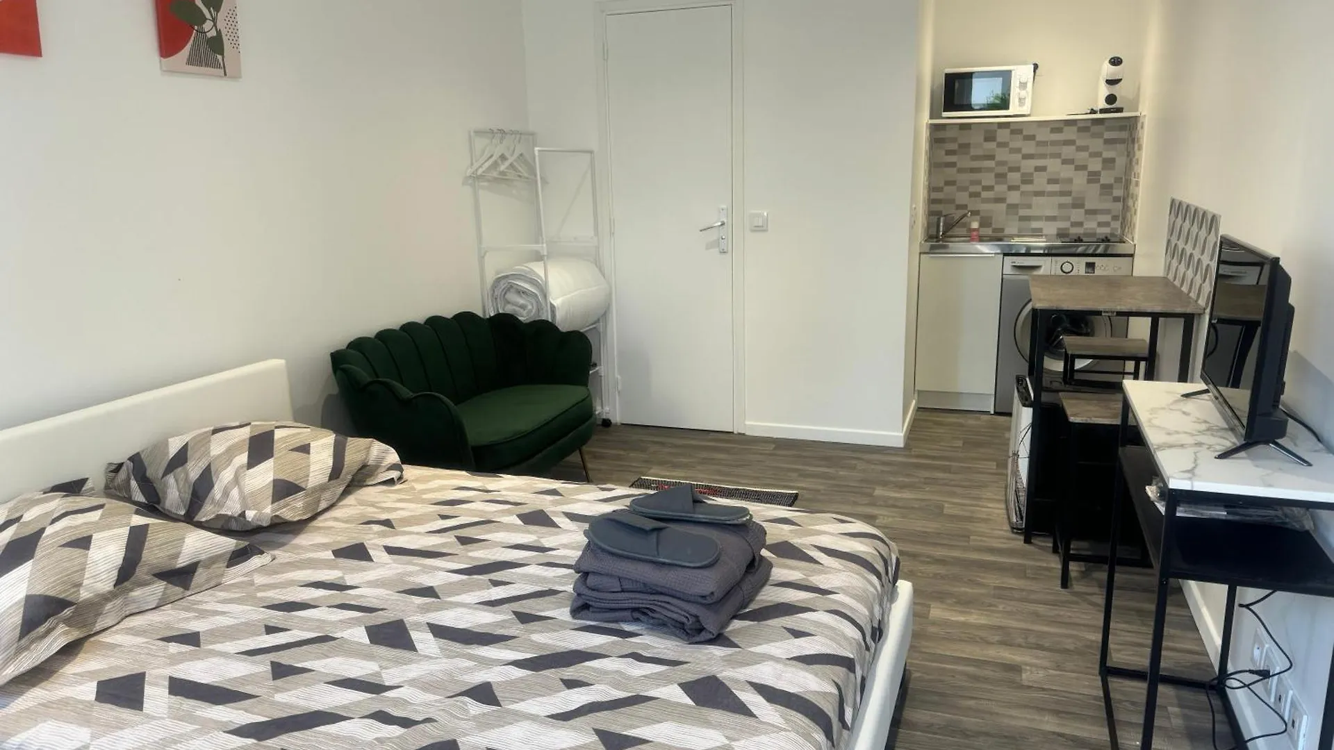 Estrella Apartment Savigny-sur-Orge France